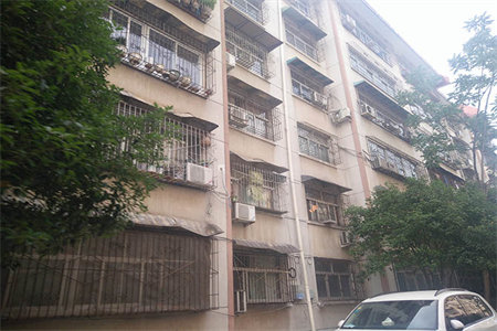 城东贵和世纪佳苑3室2厅2卫128.8万117m2送车位